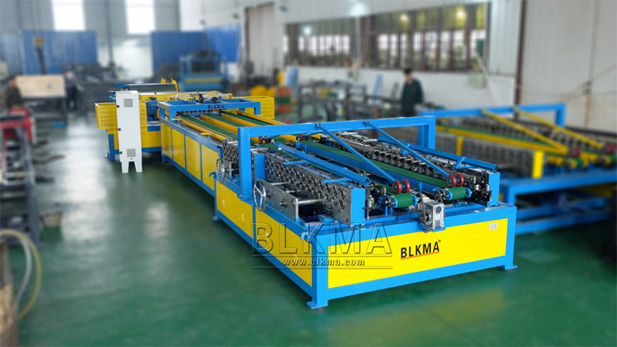 Auto Duct Production Line 4