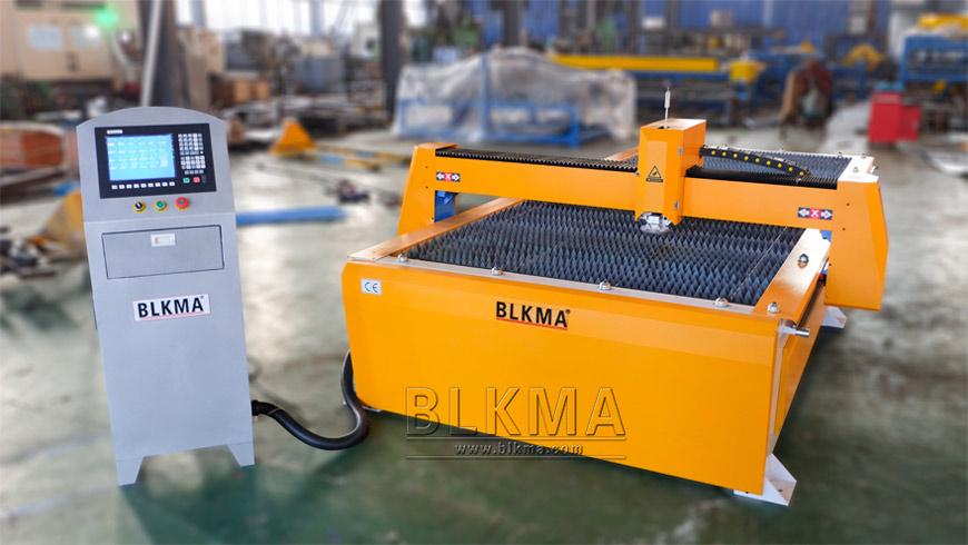 Macchina da taglio al plasma CNC Duct BA-1500 * 4000 BA-1500*4000 Duct CNC Plasma cutting machine