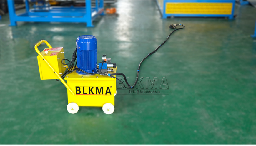 Hydraulic Riveting Machine Hydraulic Riveting Machine