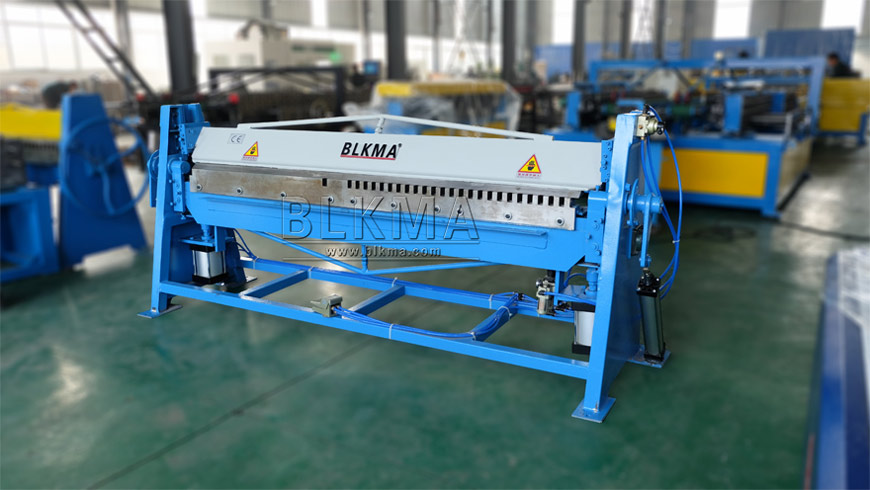 Pneumatic Folding Machine