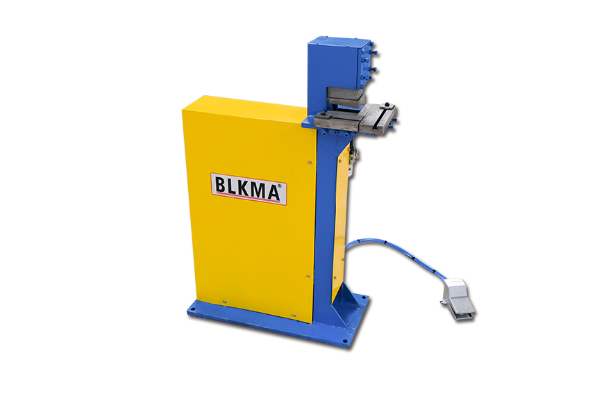 Pneumatic Angle Shearing Machine