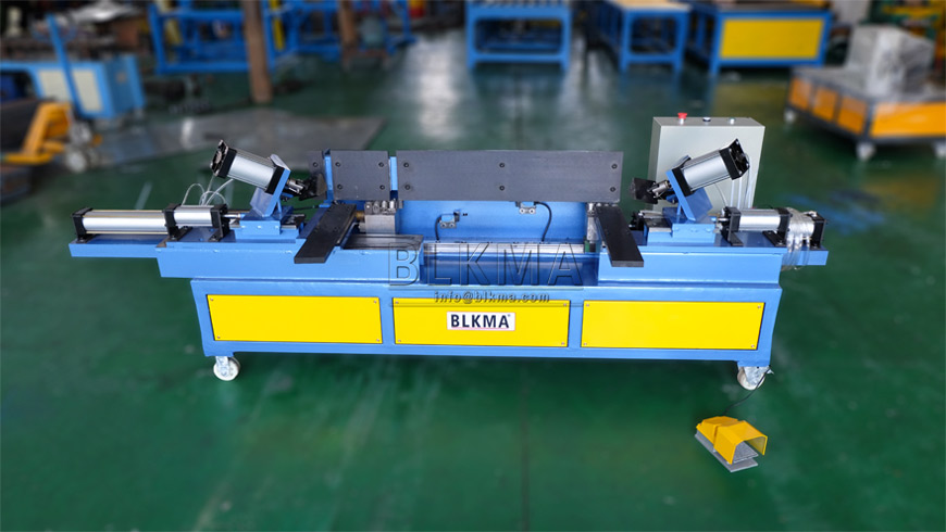 Pneumatic Lock Seam Machine